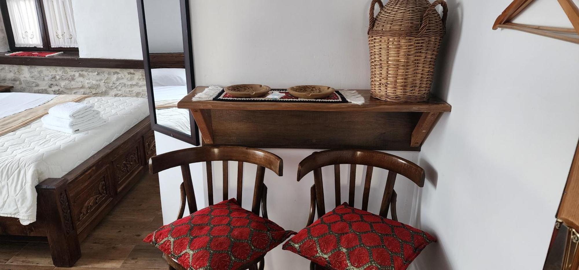 Silver Hill Guesthouse Gjirokastër Habitación foto