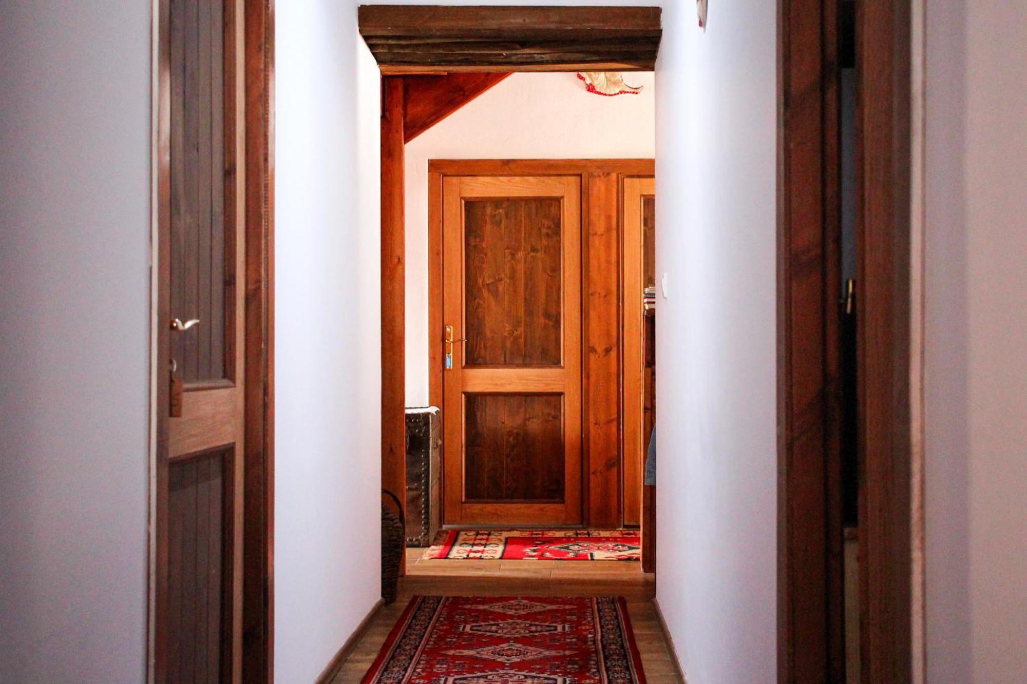 Silver Hill Guesthouse Gjirokastër Exterior foto